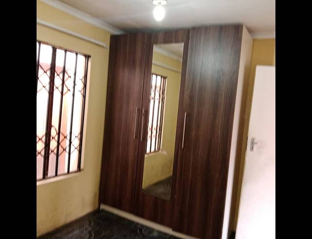 2 BEDROOM PROPERTY TO RENT IN PROTEA GLEN